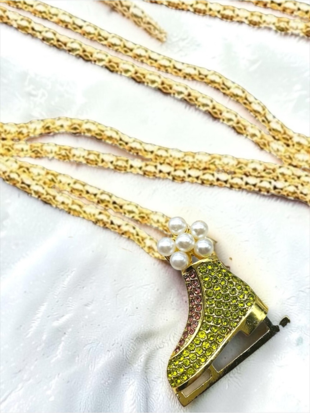 Pearl Ice Skate Green, & White, Crystal & Faux Necklace Brooch Pin Combo - Picture 3 of 6